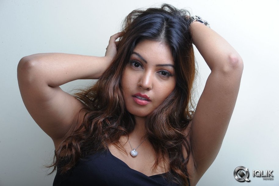 Komal-jha